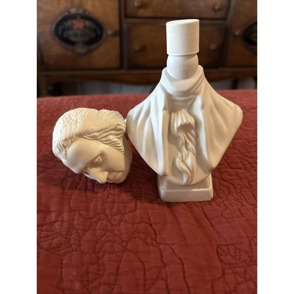 Vtg 1970s Collectible AVON President Washington Bust Tai Winds After shave Full